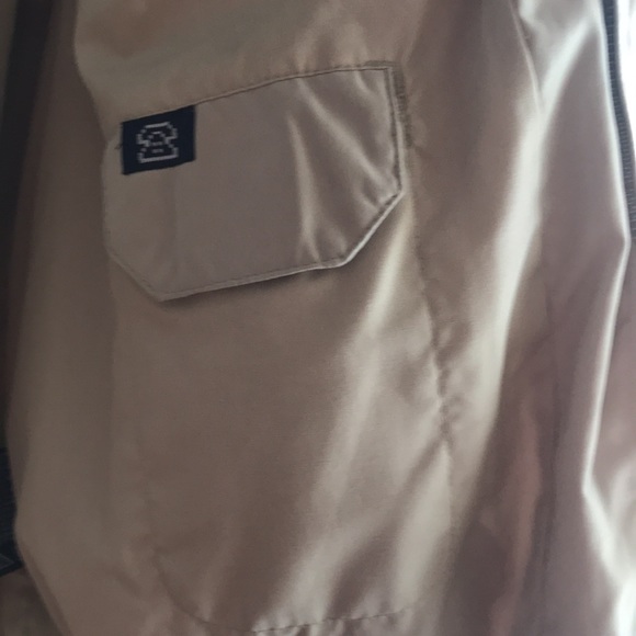 Jacket - Picture 3 of 4